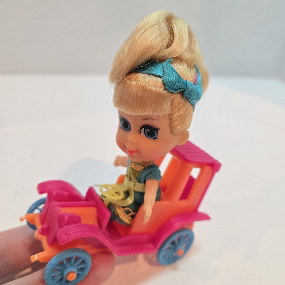 Vintage Mattel Liddle Kiddles 'N Kars LENORE LIMOUSINE Doll & Car FACTORY TIED!